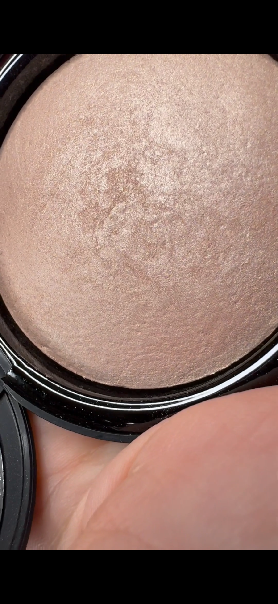 SILK GLOW Highlighter powder 01